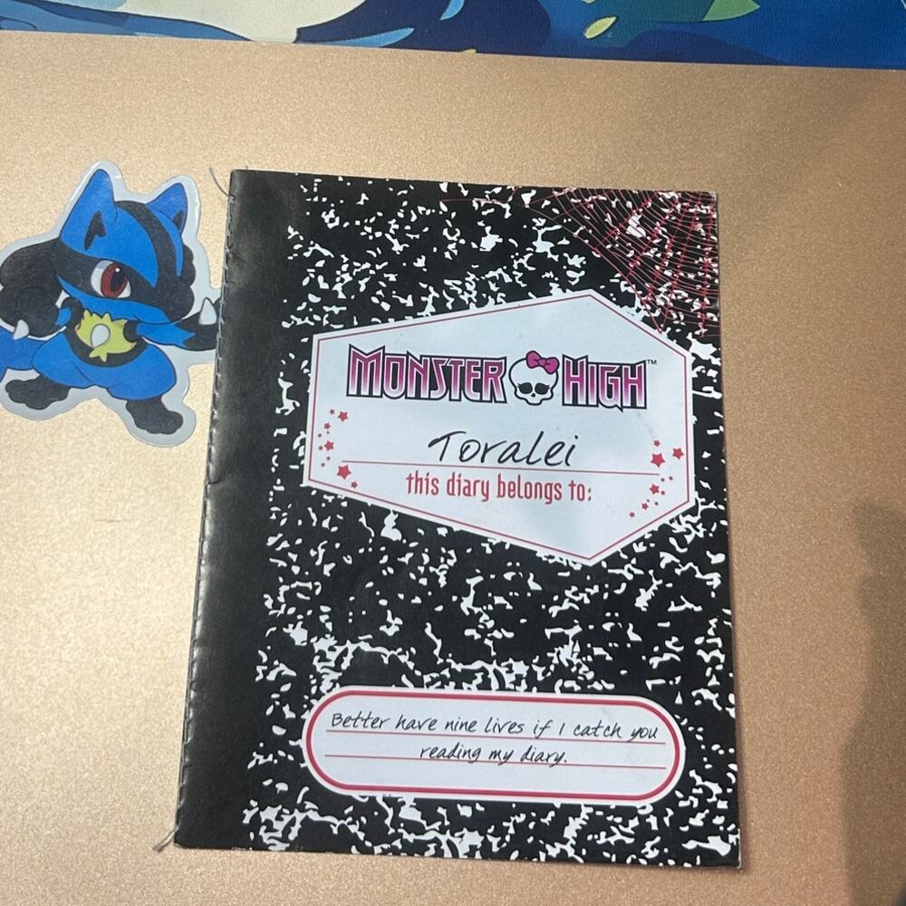 Monster High Toralei Stripe's Fierce RockersDiary Journal Booklet Mattel 2011